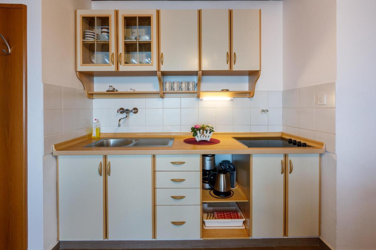 Apartmani Visnja Crikvenica Eksteriør bilde
