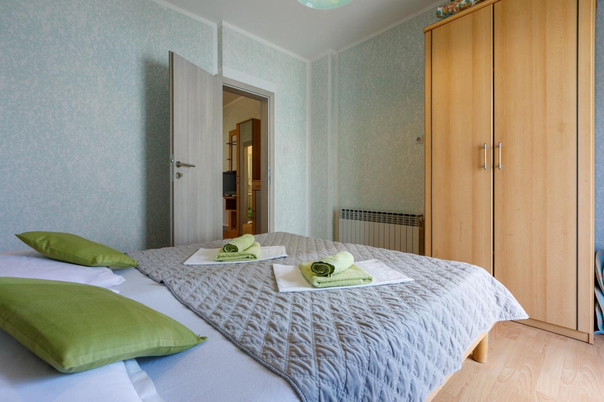 Apartmani Visnja Crikvenica Eksteriør bilde